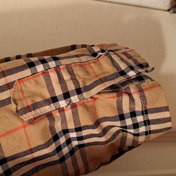 Burberry Style Beige and Red Checkered Shirt, Womens Size M, 3/4 Sleeves - Picture 6 of 7